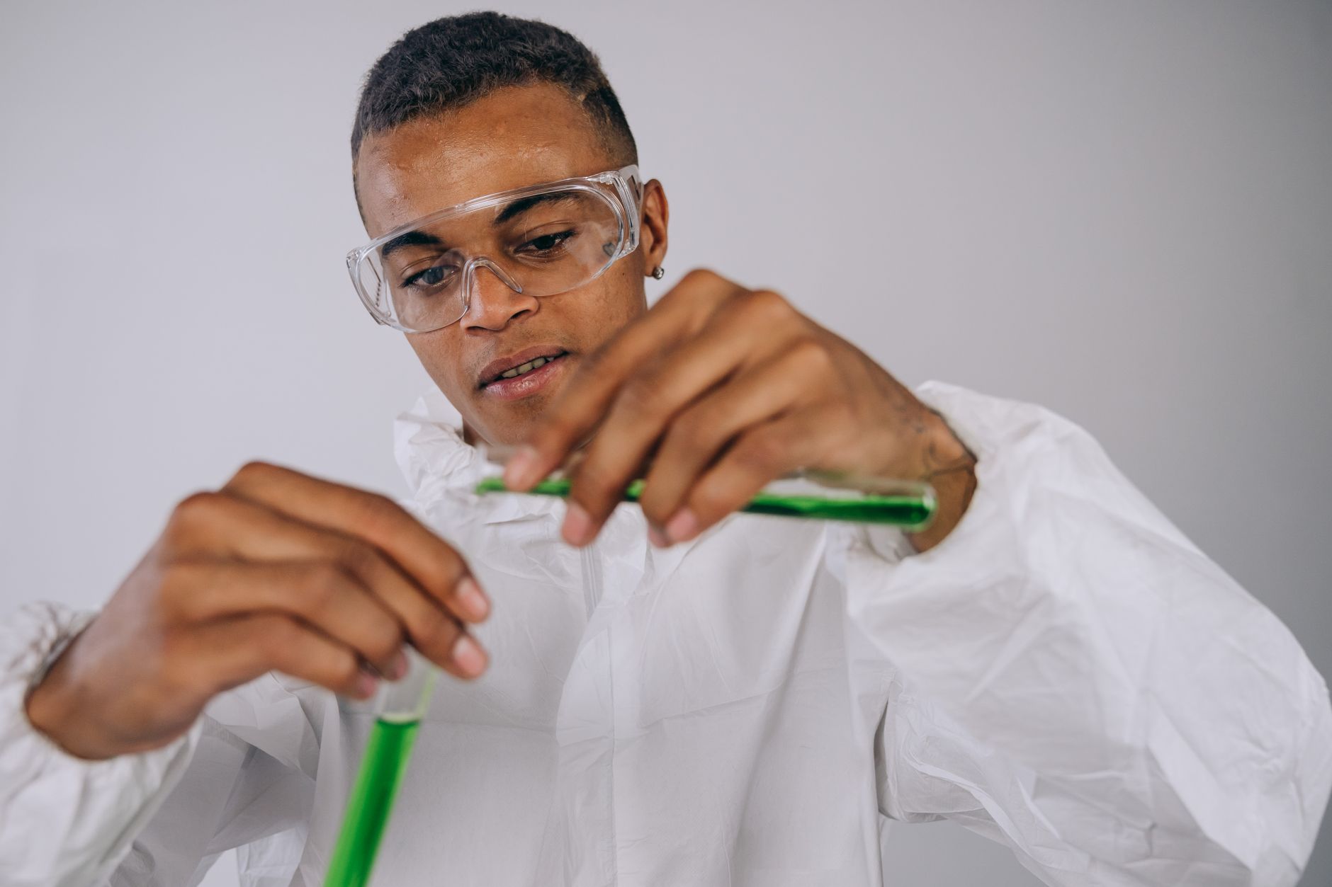 Any lab tested/reputable protective eyewear recommendations for red light &amp; NIR therapy? (Uk)