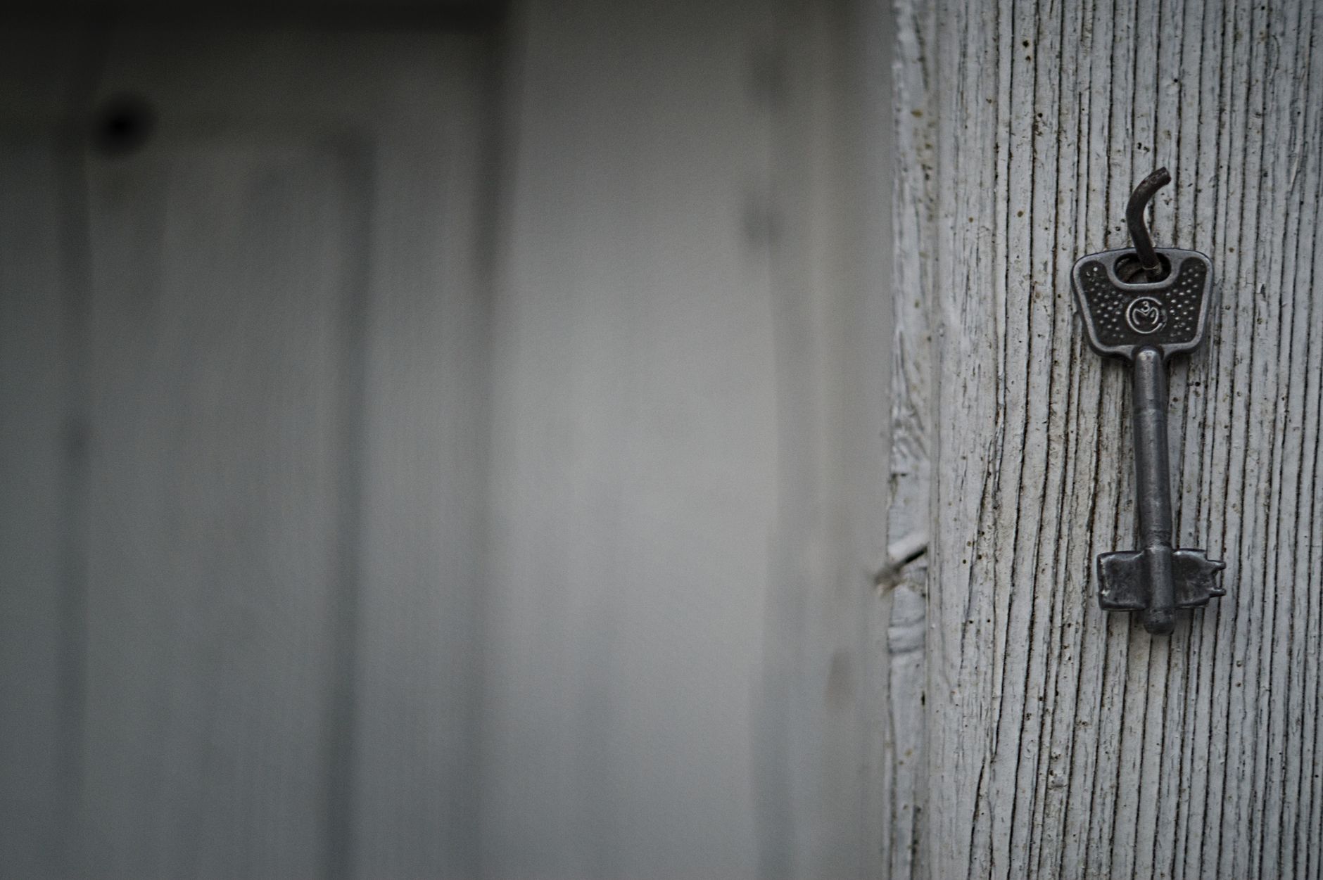 Minimalism 2026: Unlocking Well-being, Eco-Consciousness &amp; Reduced Stress