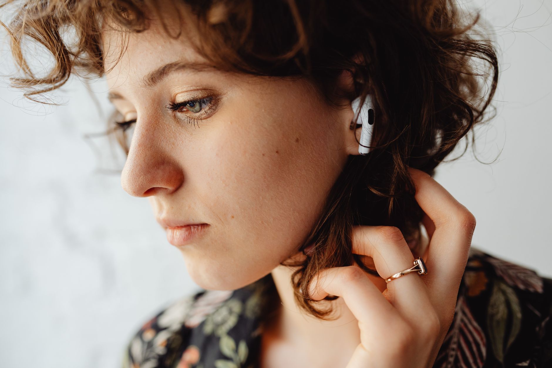 Lumia 2 Smart Earring: Expert Analysis of Wearable Health Monitoring's Next Frontier
