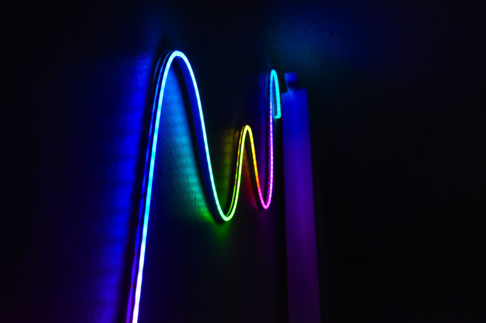 Govee’s multicolor ceiling light doubles as a low-res screen